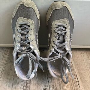 New Balance Gray Mesh and Suede Sneakers